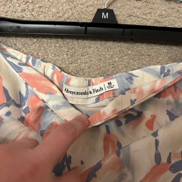 Two Piece Crop Top and Slit Skirt Set Abercrombie - Picture 2 of 5